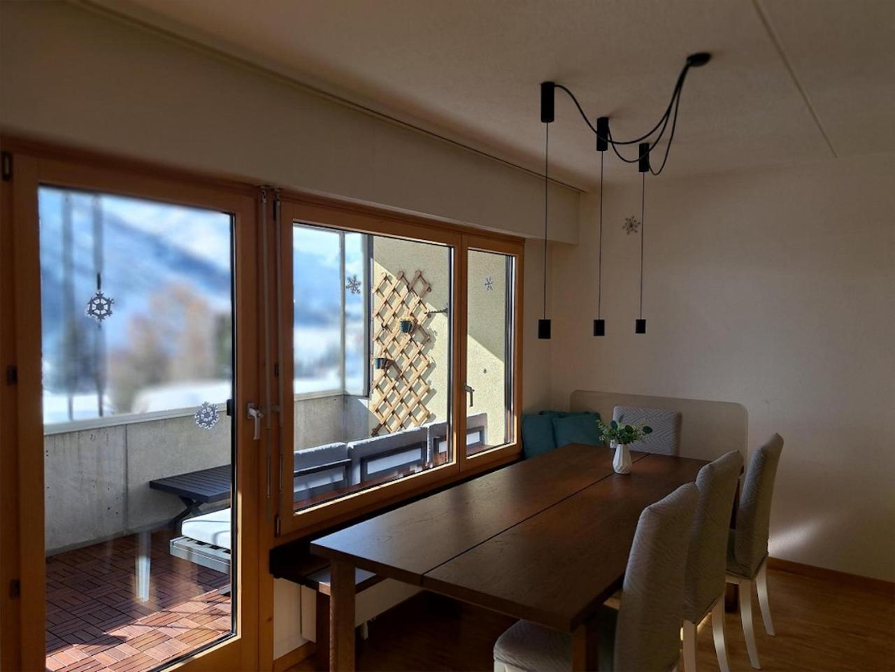 Top Modernes Apartment Im Herzen Von Andermatt Balkon & Bergblick מראה חיצוני תמונה