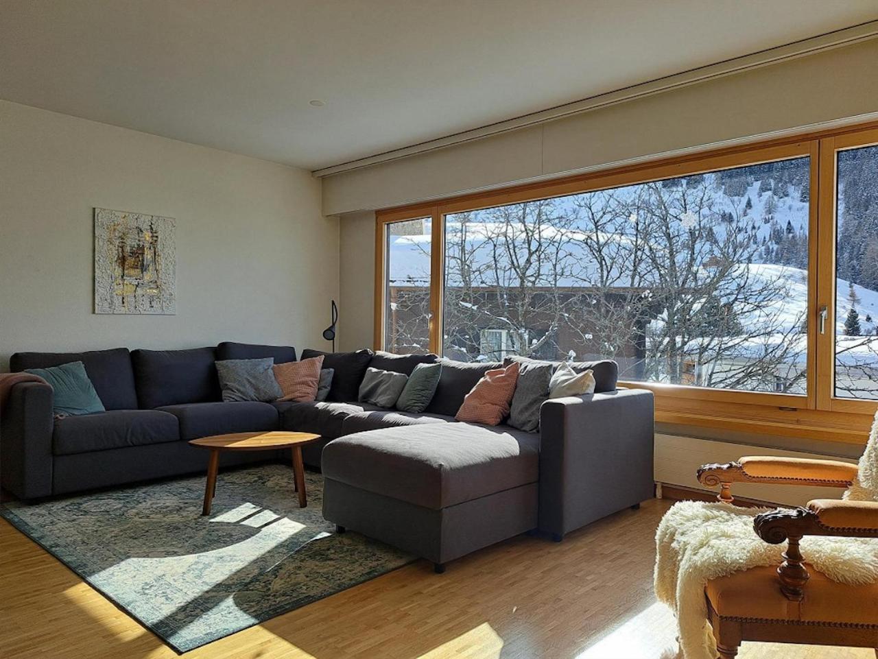 Top Modernes Apartment Im Herzen Von Andermatt Balkon & Bergblick מראה חיצוני תמונה